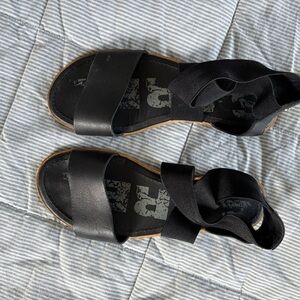 Sorel Black Women's Sandals